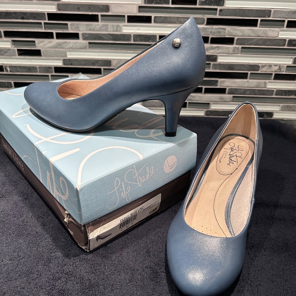 MID-HEEL BLUE PUMPS 8M LIFESTRIDE PARIGI